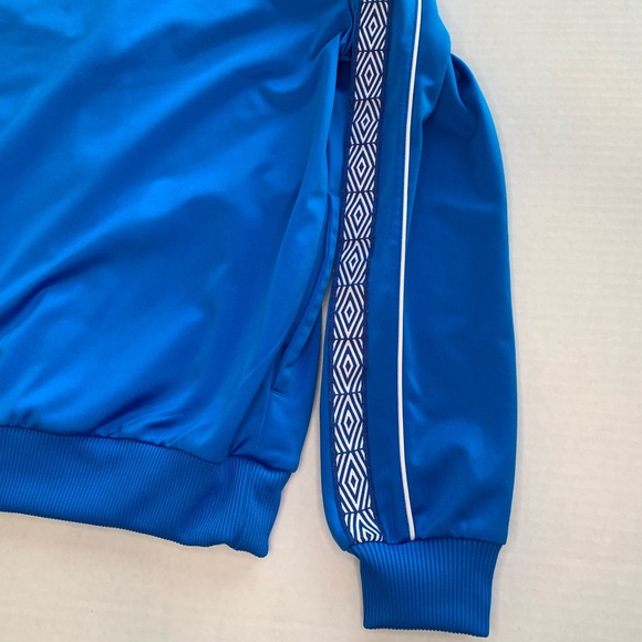 Umbro Men’s Soccer Jacket - Excellent Condition - Blue - Small - Picture 8 of 16